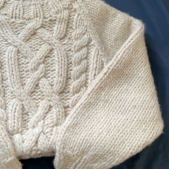 SOLD Vintage Chunky Hand Knit Authentic Gap Clothing 100% Wool Sweater - Picture 11 of 17